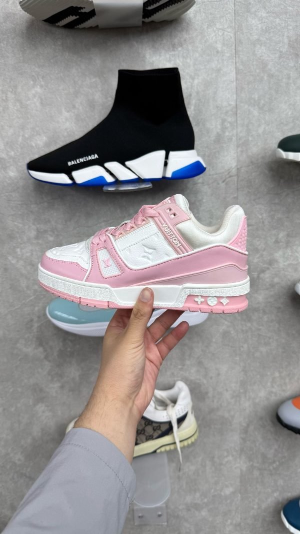 Louis Vuitton Sneakers Roze