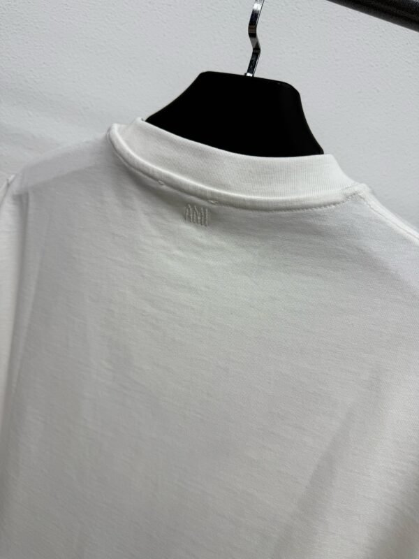 Ami Wit T-Shirt Small Logo - Image 4