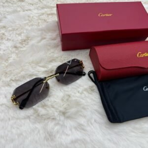 Cartier Zonnebril Diamond Cut, Goude Montuur, Donker Blauwe Glazen