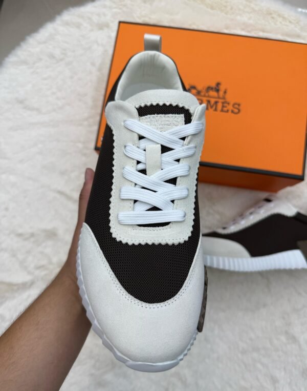 Hermes Bouncing White Brown Logo - Image 3
