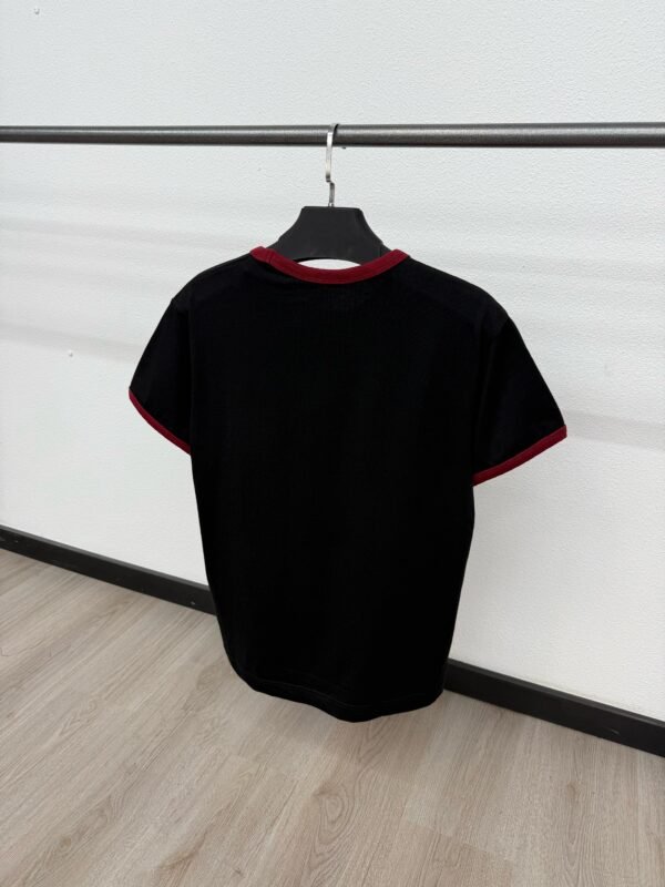 Gucci Small Logo Black T-Shirt - Image 2