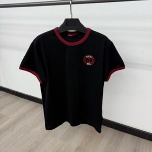 Gucci Small Logo Black T-Shirt