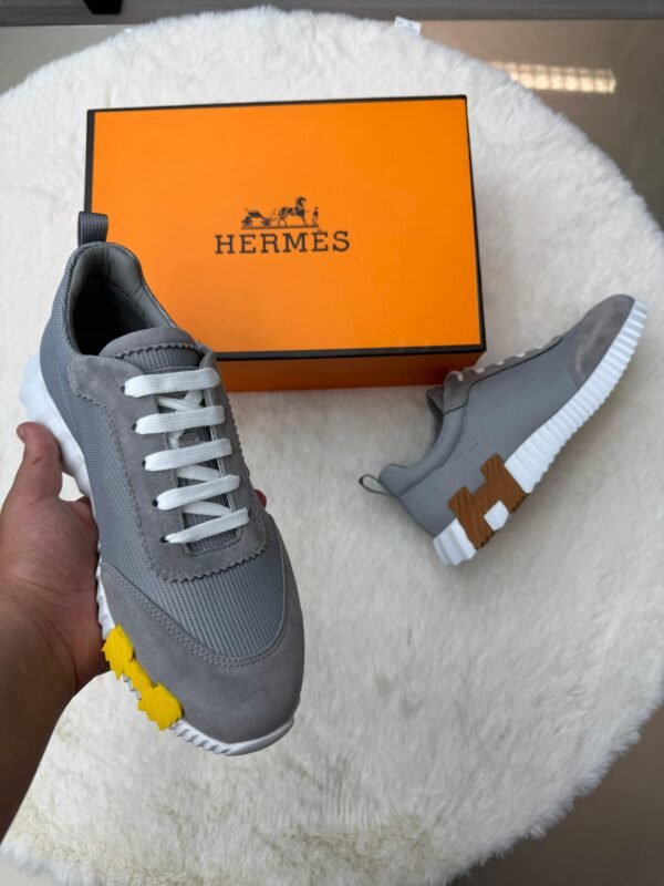 Hermes Bouncing Grey Brown Logo - Image 3