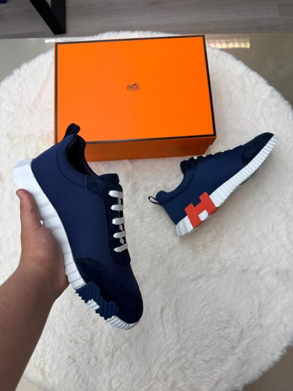 Hermes Bouncing Blue Orange Logo - Image 3