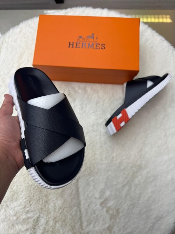 Hermes Infra Slippers Black Oranje Logo - Image 3