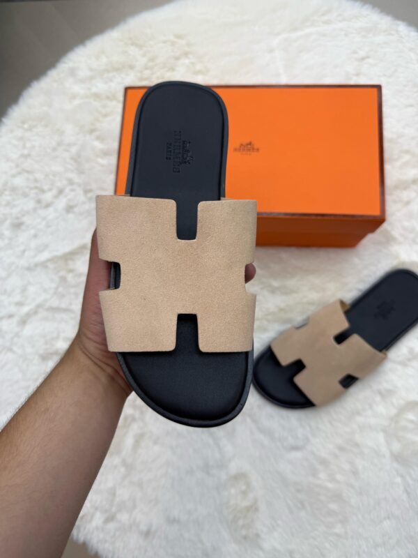 Hermes Izmir Zalm Beige Slippers - Image 2