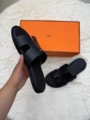 Hermes Izmir Black Slippers