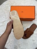 Hermes Izmir Licht Bruin Slippers