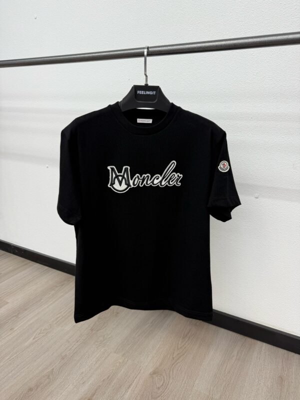 Moncler T-Shirt Zwart Logo Mid