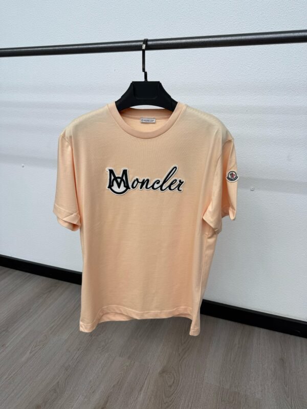 Moncler T-Shirt Zalm Logo Mid