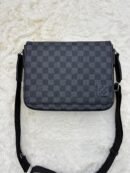 Louis Vuitton Messenger Bag