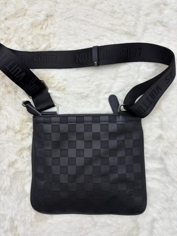 Louis Vuitton Messenger Bag Plat Black on Black - Image 2