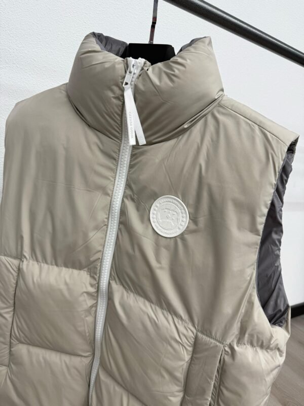 Canada Goose Bodywarmer Grey - Image 2