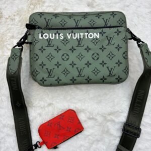 Louis Vuitton Trio Bag Green