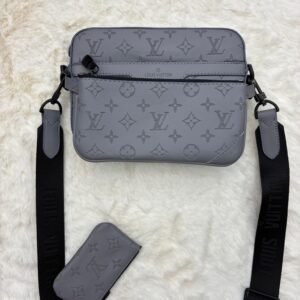 Louis Vuitton Trio Bag Grey Light