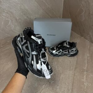 Balenciaga Runners Sneakkers Zwart / Zilver