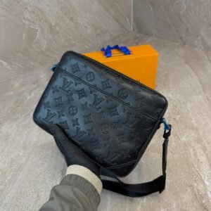 Louis Vuitton Duo Messenger Bag Black Monogram High Quality
