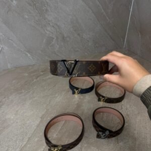 Louis Vuitton Brown Riem Monogram, Goude / Zwarte Logo