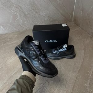 Chanel Sneakers Black Daily Iridescent/purple Accent