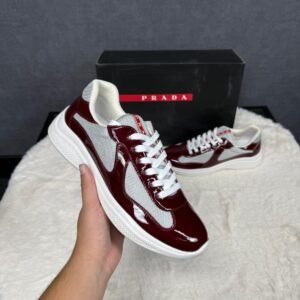 Prada Cups Bordeaux