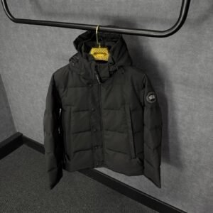 Canada Goose Wyndham Black, Black Logo High Quality