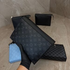 Louis Vuitton Pochette Voyage MM Black
