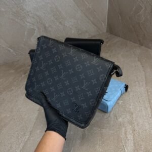 Louis Vuitton District PM Messenger Bag Black