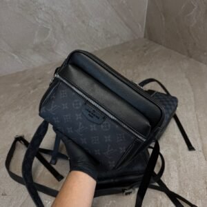 Louis Vuitton Outdoor Messenger Bag Black