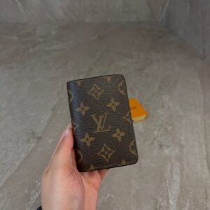 Louis Vuitton Enveloppe Carte De Visite Card Holder