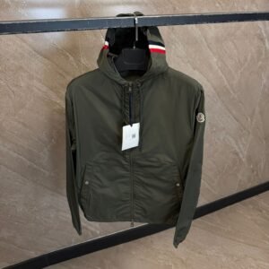 Moncler Grimpeurs Hooded Windbreaker Green