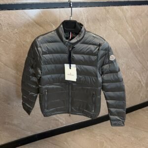 Moncler Acorus Short Down Jacket Grey