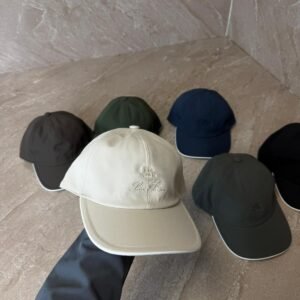 Loro Piana Pet Beige