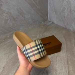 Burberry Beige Slippers