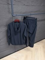 Alo Black Tracksuit - Afbeelding 2