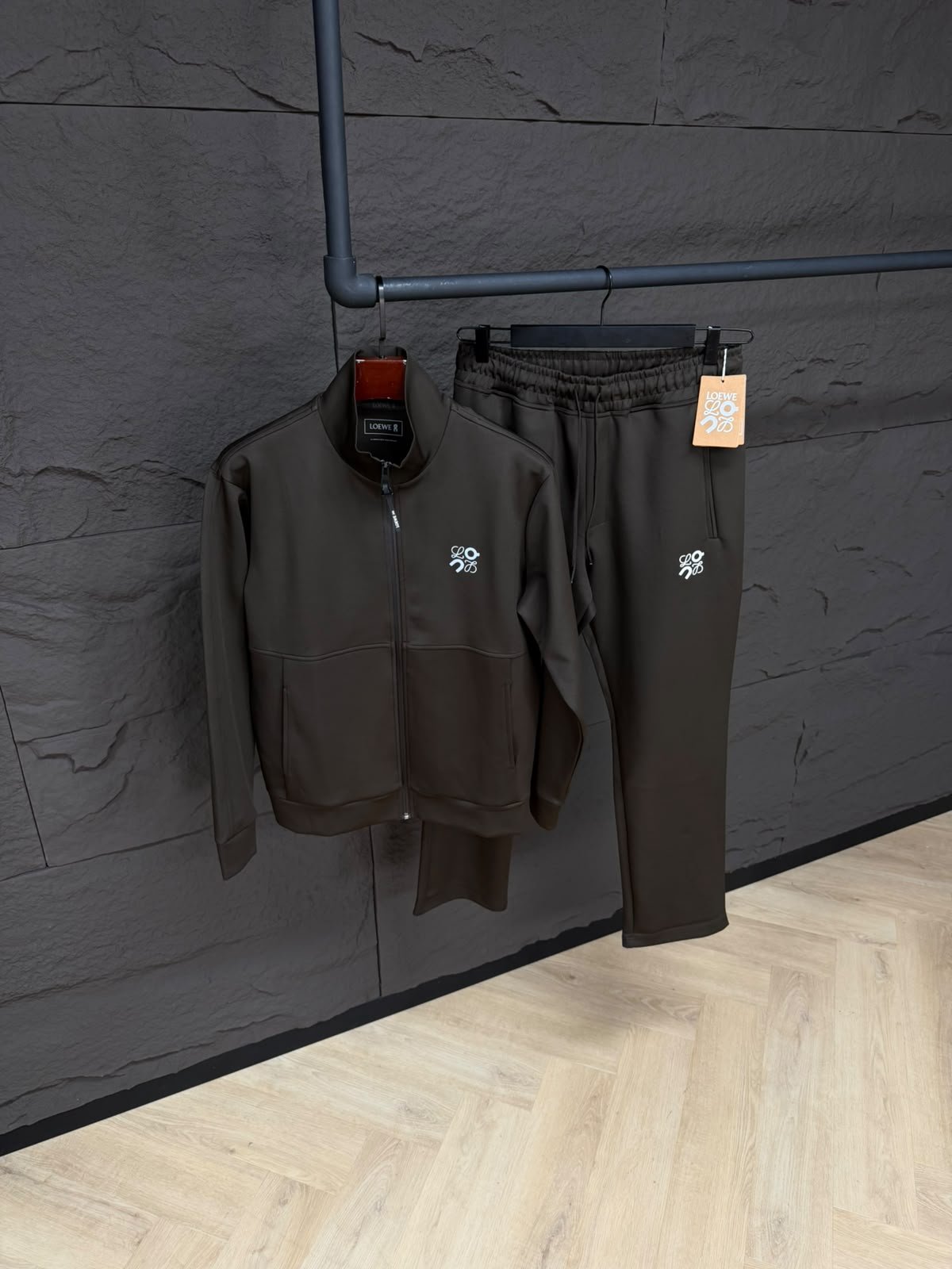 onloewe (5) ON x LOEWE Tracksuit Brown High Quality - Afbeelding 1