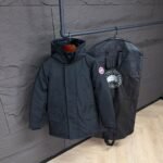 Canada Goose Parka Longford Black, Red Logo High Quality