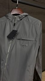 Prada Re-Nylon Grey Jacket - Afbeelding 2