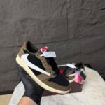 Nike Air Jordan 1 Low Travis Scott Mocha