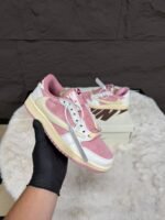 Nike Air Jordan 1 Low Travis Scott Shy Pink