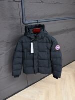Canada Goose Wyndham Black, Red Logo High Quality