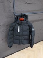 Canada Goose Wyndham Black, Black Logo High Quality